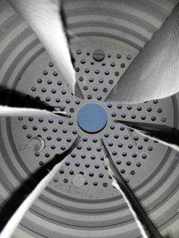 Image 2 Titanium and Tantalum 2 - Graphite fiber mat after TiB2 coating open